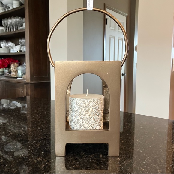 New Pottery Barn Danika Handcrafted Brass Lantern, Muted Gold Candle Holder, NWT - Picture 12 of 16